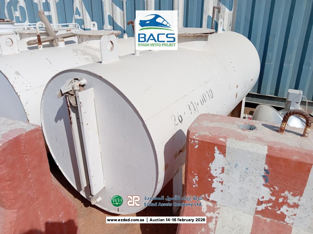 2,000 Liter Cylindrical Fuel Tank-45155908