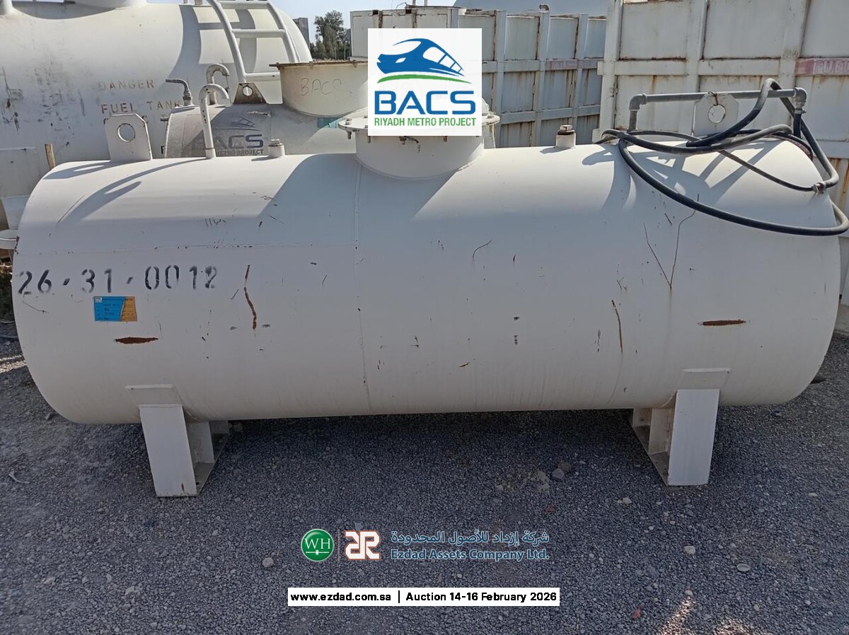 2,000 Liter Cylindrical Fuel Tank-45155918