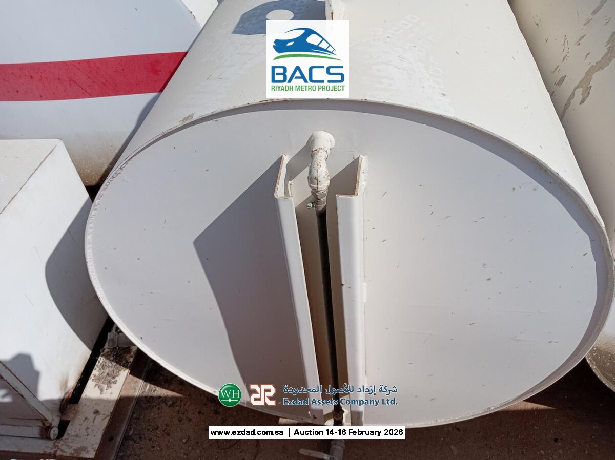 2,000 Liter Cylindrical Fuel Tank-45155922