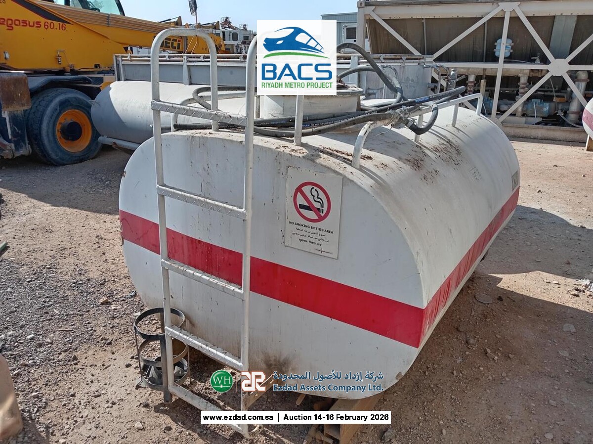 Gulf Construction 2,000 Litre Fuel Storage Tank-45155937