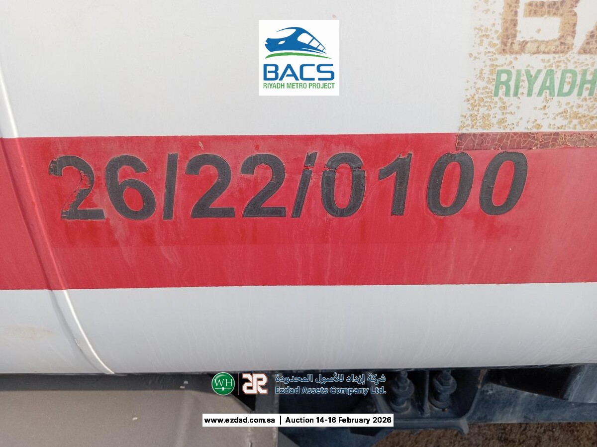 2,000 Liter Fuel Tanker Trailer-45155969