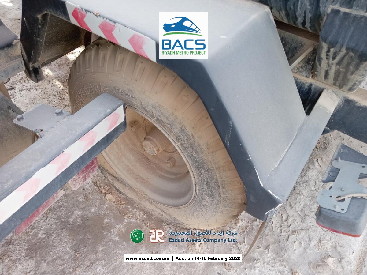 2,000 Liter Fuel Tanker Trailer-45155999