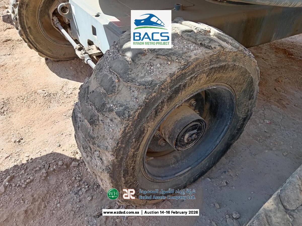 2014 Haulotte HA260PX Articulated Boom Lift-17975619