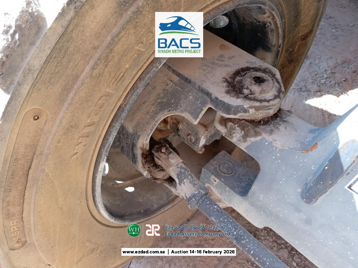 2014 هولوت HA260PX-45153972