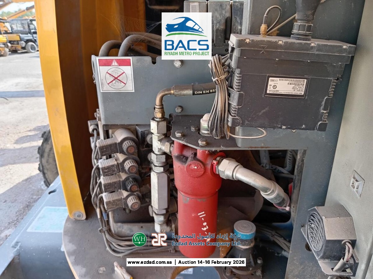 2014 هولوت HA260PX-45154042