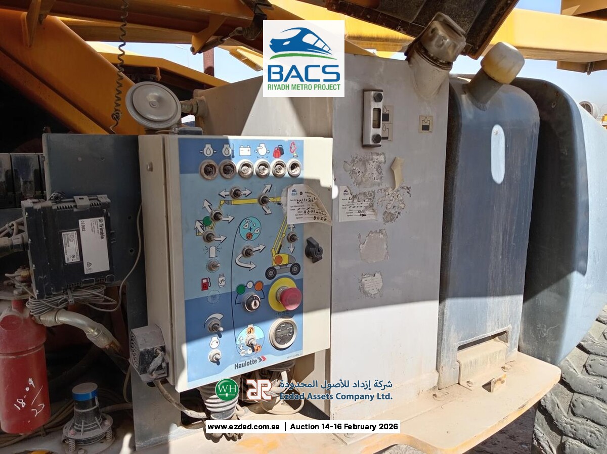 2014 Haulotte HA260PX Articulated Boom Lift-17975794