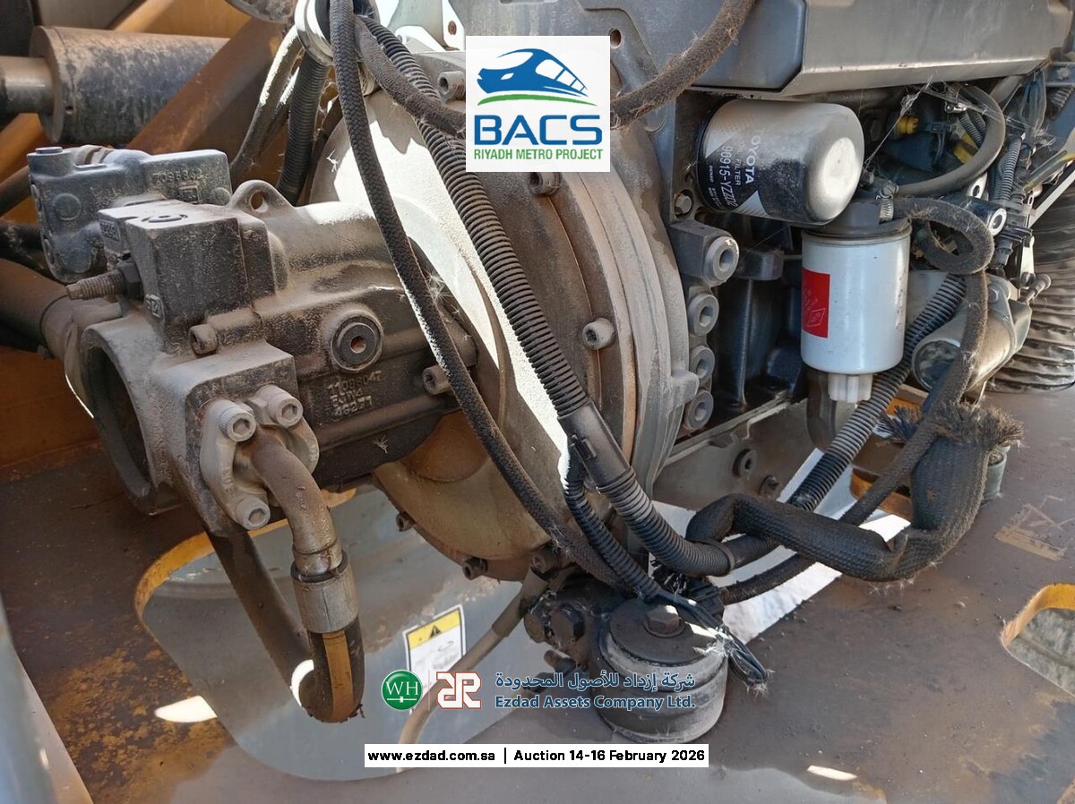 2015 هولوت HA260PX-45154176