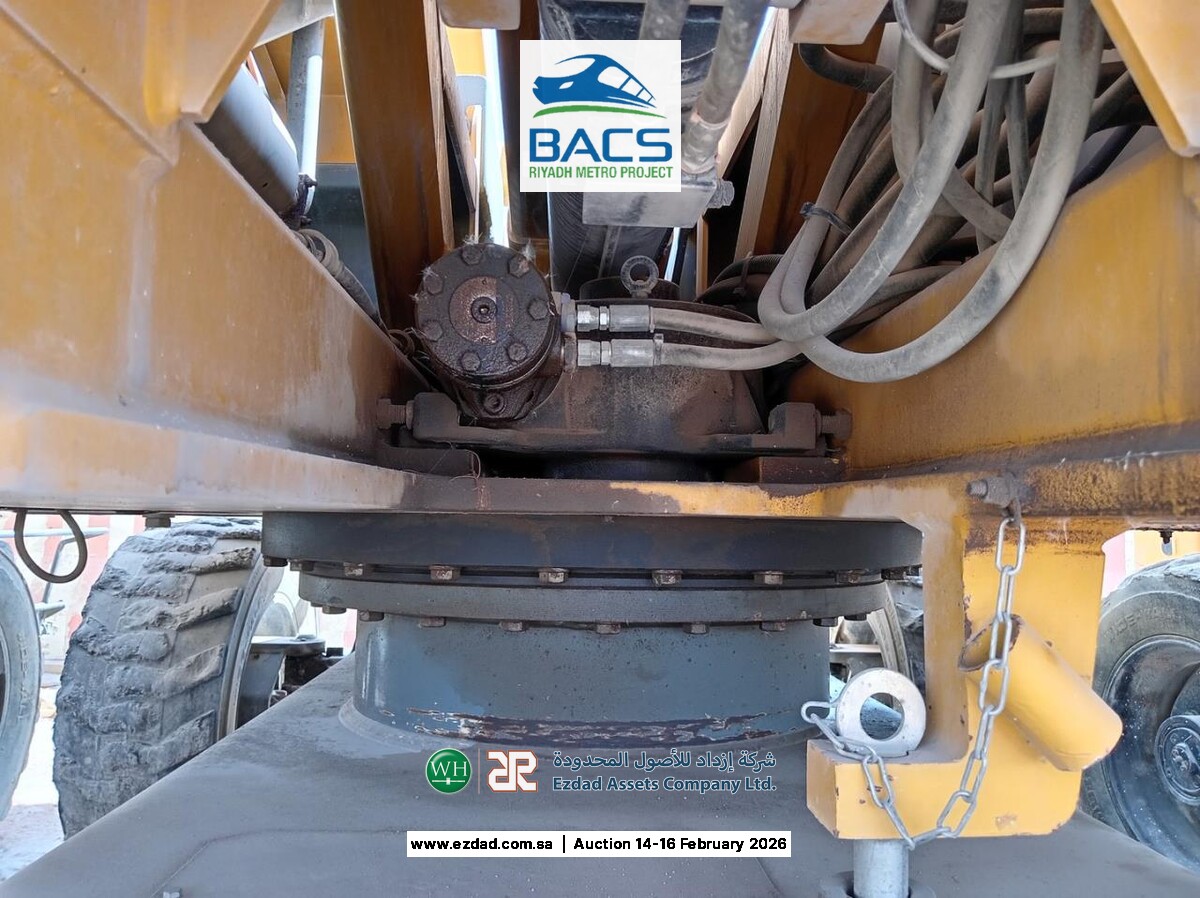 2015 هولوت HA260PX-45154179