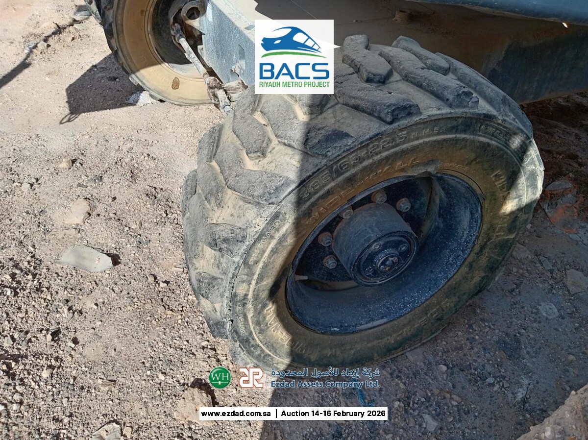 2015 هولوت HA260PX-45154218