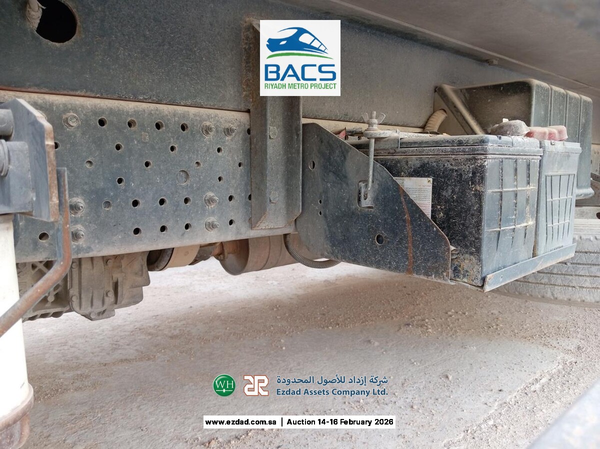 2013 Isuzu Reward NP 5 Ton Refrigerated Truck-45156409