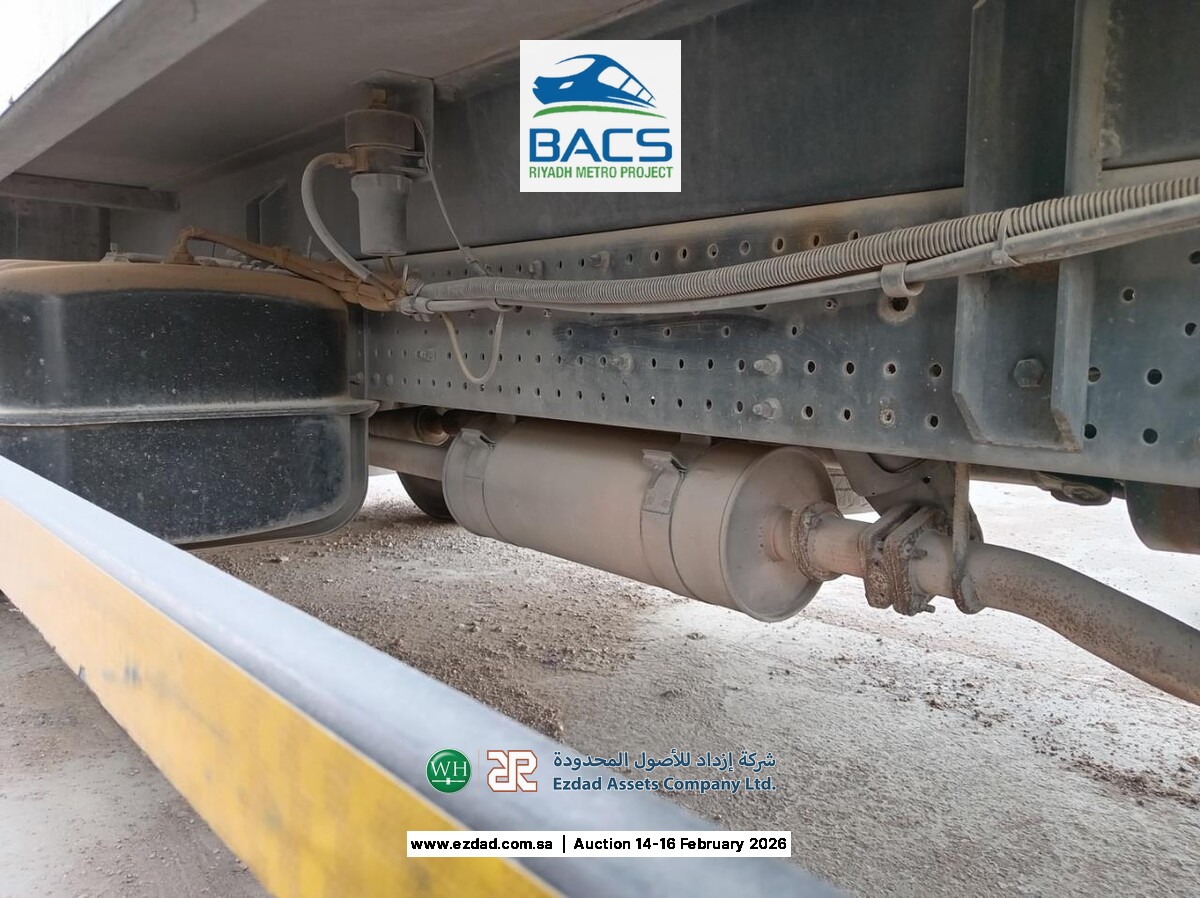 2013 Isuzu Reward NP 5 Ton Refrigerated Truck-45156413