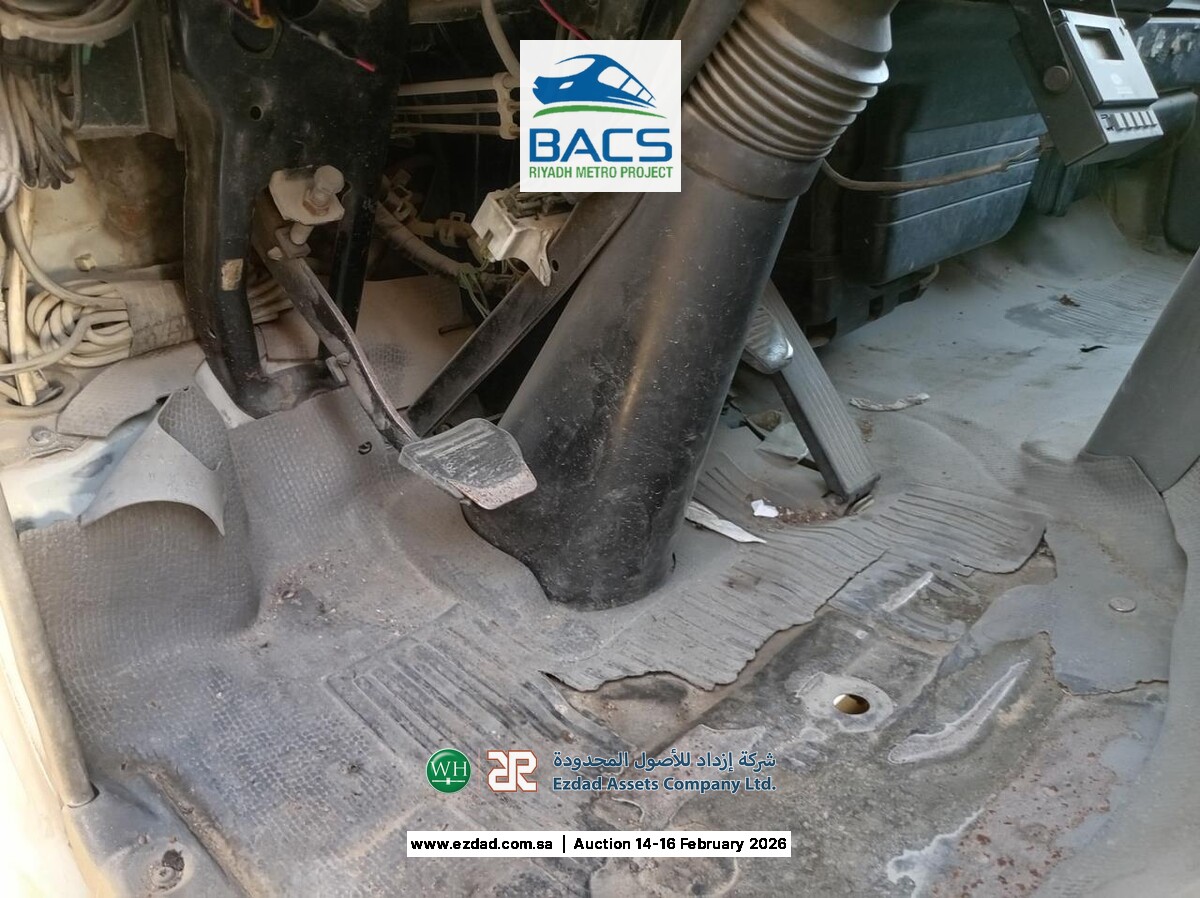 2008 Isuzu Reward NP 5 Ton Refrigerated Truck-45156456