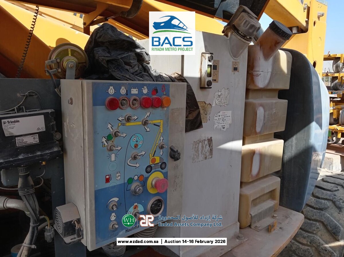 2015 Haulotte HA260PX Articulated Boom Lift-17975994