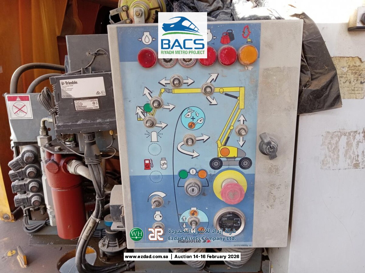 2015 Haulotte HA260PX Articulated Boom Lift-17975995