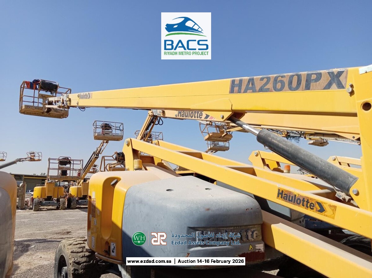 2015 Haulotte HA260PX Articulated Boom Lift-17975981