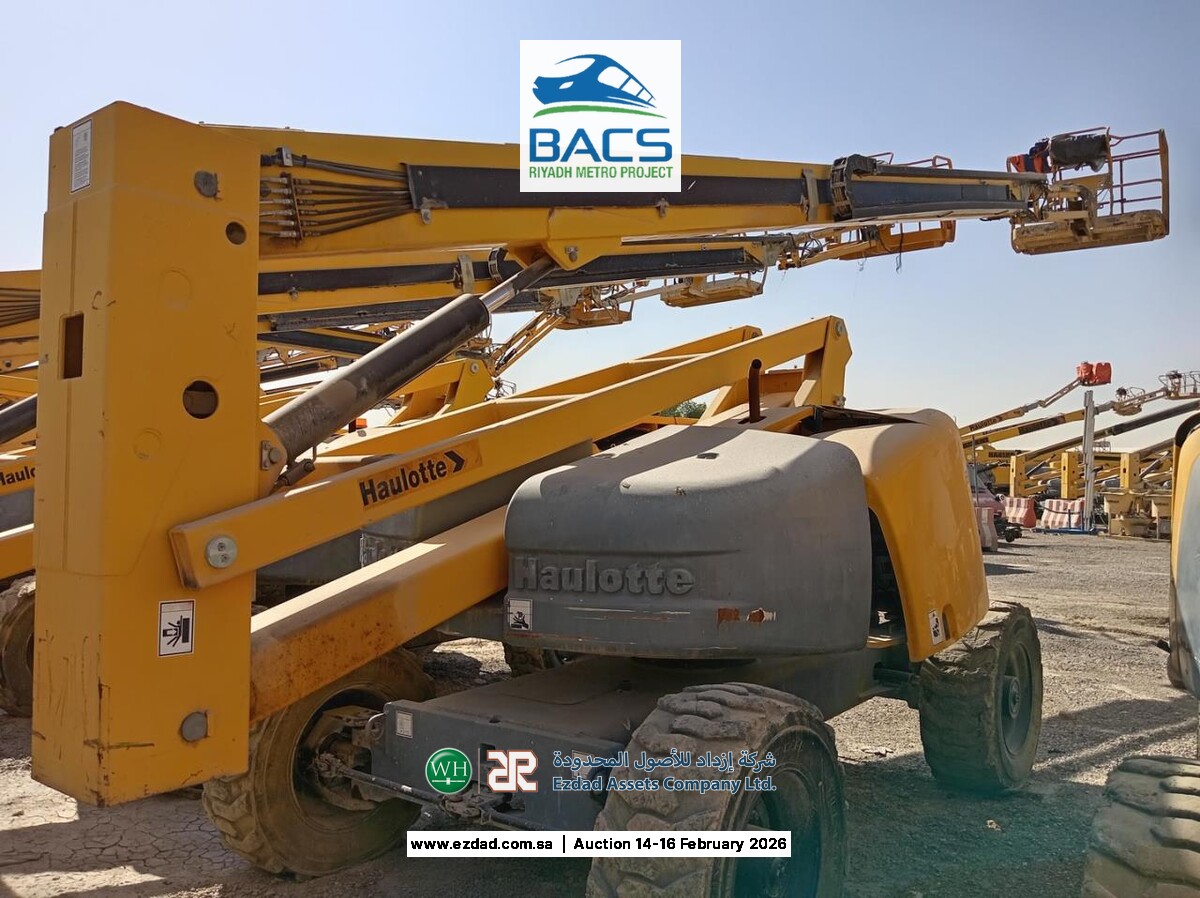 2015 Haulotte HA260PX Articulated Boom Lift-17975983