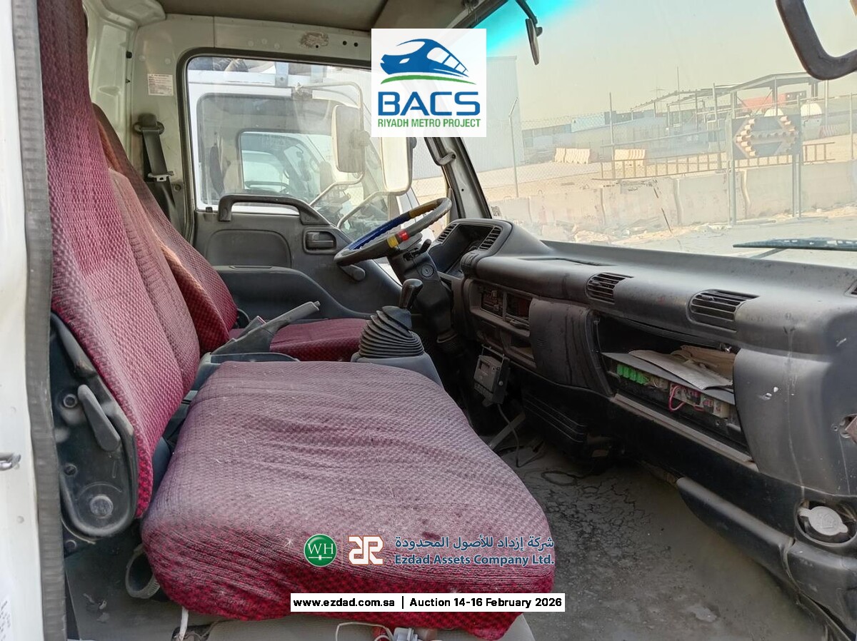 2008 Isuzu Reward NPR 5 Ton Refrigerated Truck-45156529