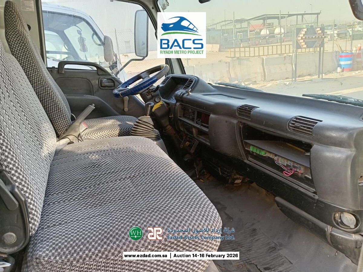 2008 Isuzu Reward NPR 5 Ton Refrigerated Truck-45156556