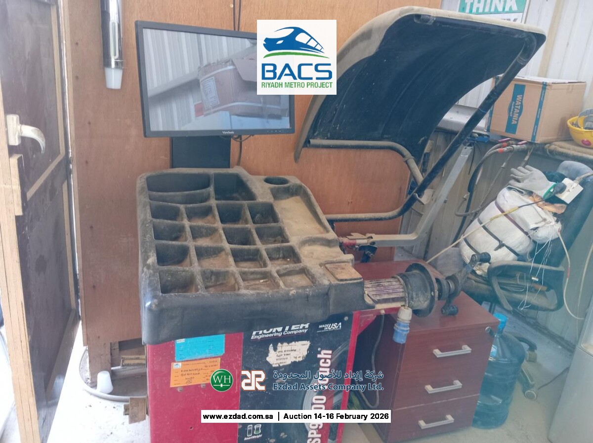 Hunter USA 28" Wheel Balancer-45156561