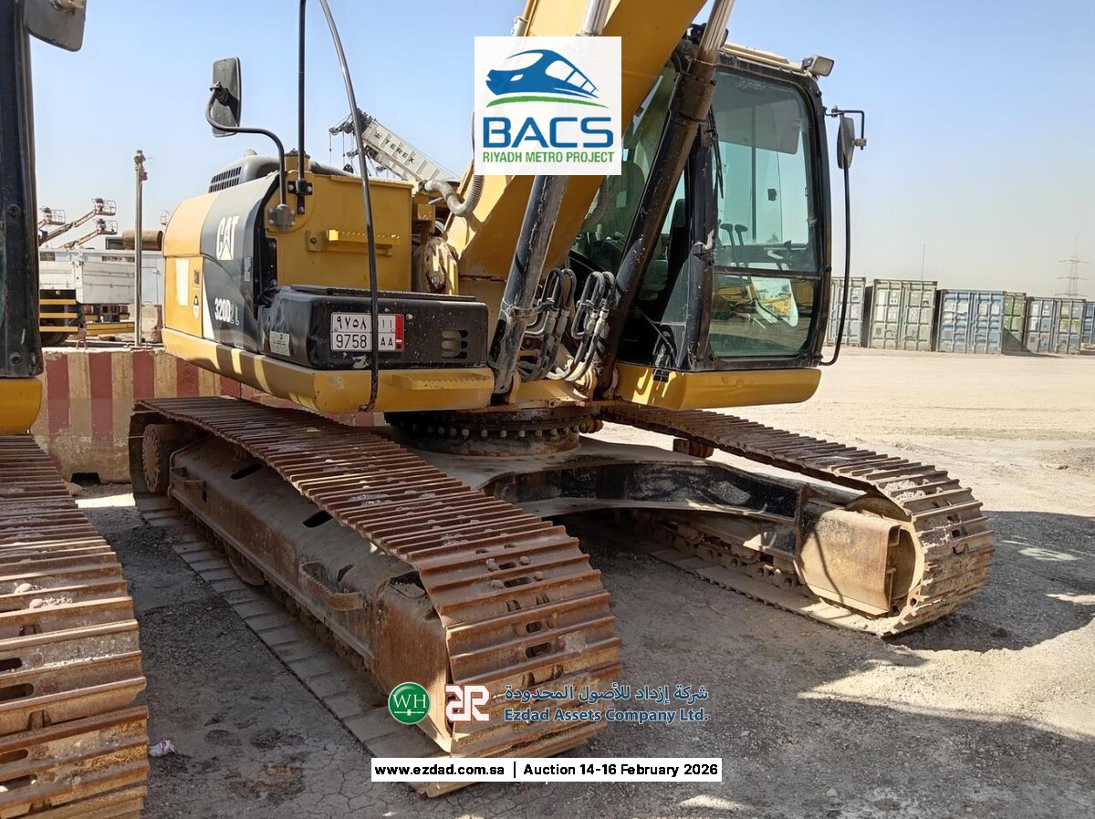 2014 Caterpillar 320D2L Tracked Excavator-45153541