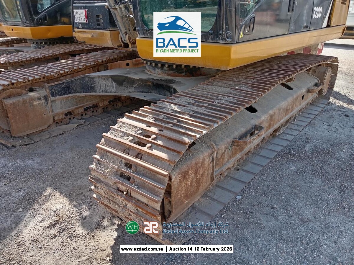 2014 Caterpillar 320D2L Tracked Excavator-45153544