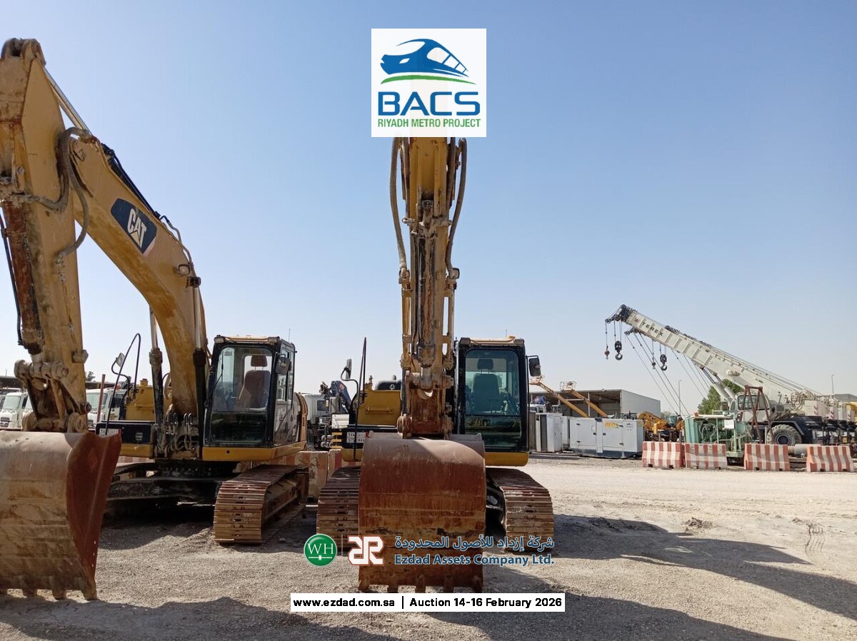 2014 Caterpillar 320D2L Tracked Excavator-45153527