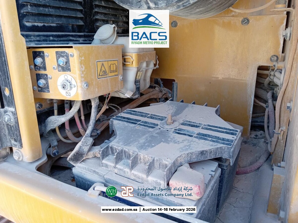 2014 Caterpillar 320D2L Tracked Excavator-45153554