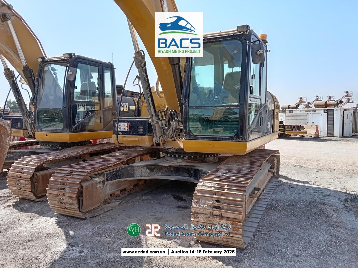 2014 Caterpillar 320D2L Tracked Excavator-45153530