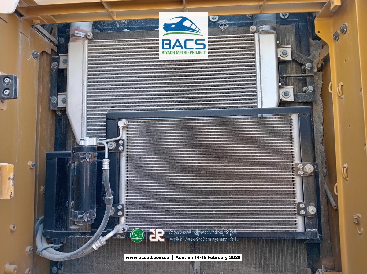 2014 Caterpillar 320D2L Tracked Excavator-45153581