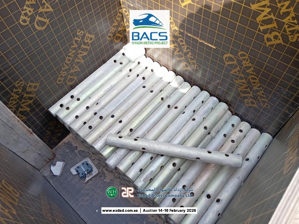 Assorted Scaffolding ± 94,072 Items-45155074