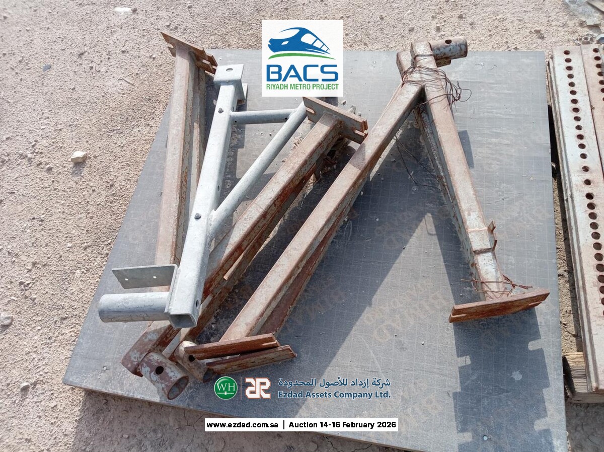 Assorted NOE-Schaltechnik Formwork ±75,103 Items-45155138
