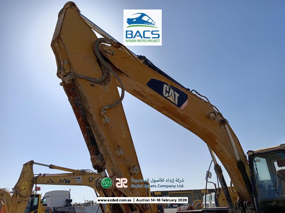 2014 Caterpillar 320D2L Tracked Excavator-45153588