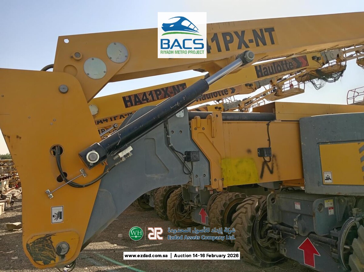 2014 Haulotte HA41PX-NT Articulating Boom Lift-45153681