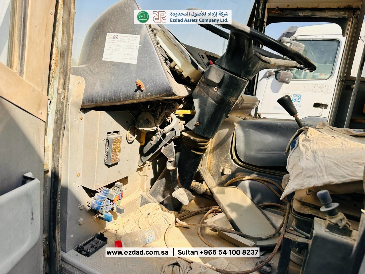 Ashok Leyland Falcon-48753369