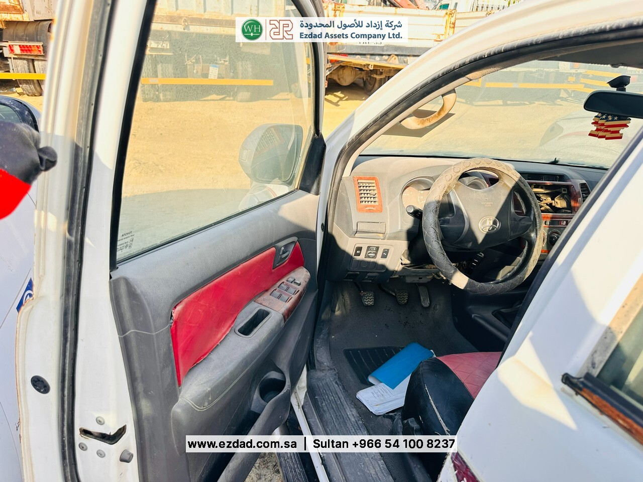 2013 Toyota Hilux-48753493