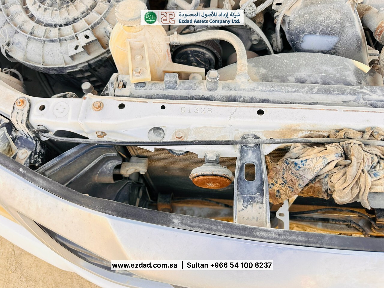 2013 Toyota Hilux-48753516