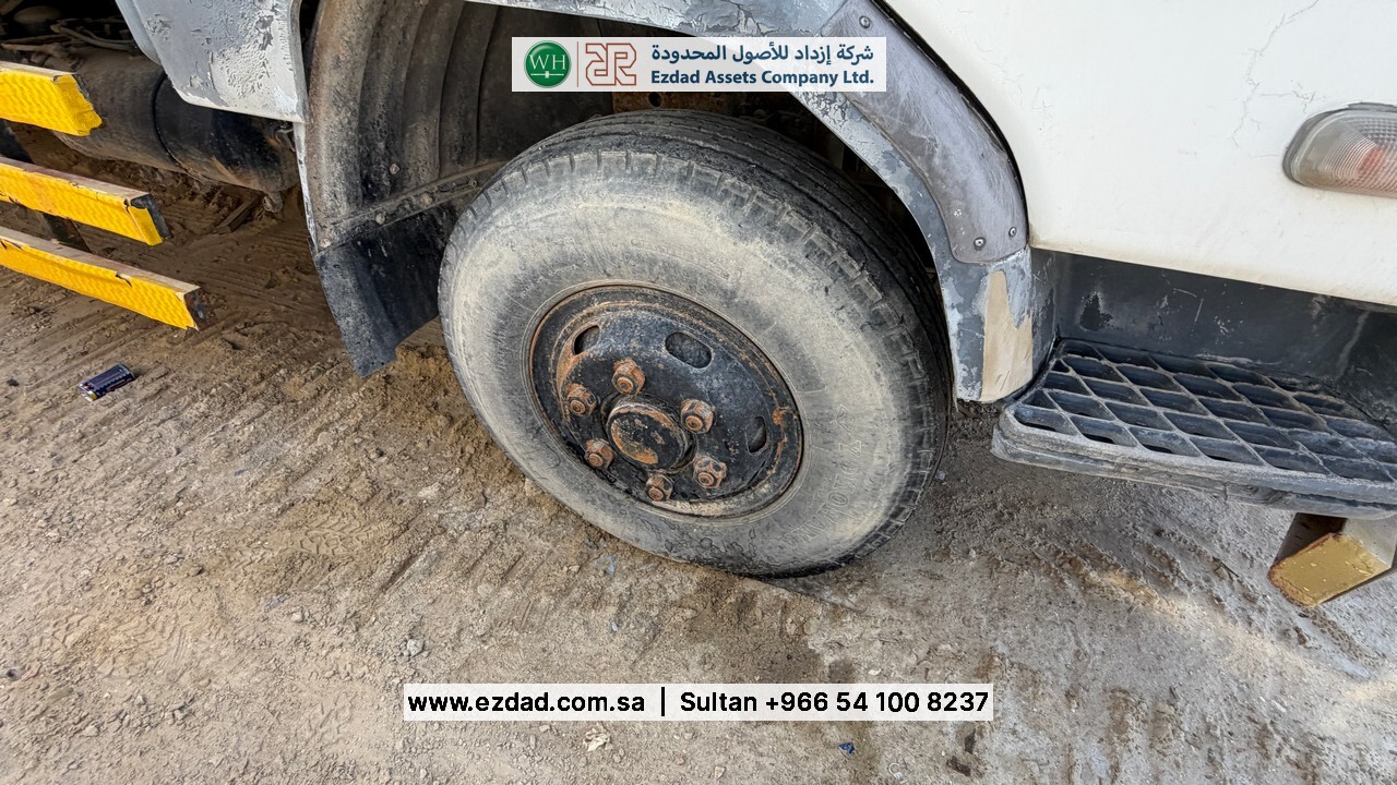2009 MITSUBISHI Fuso-48753592