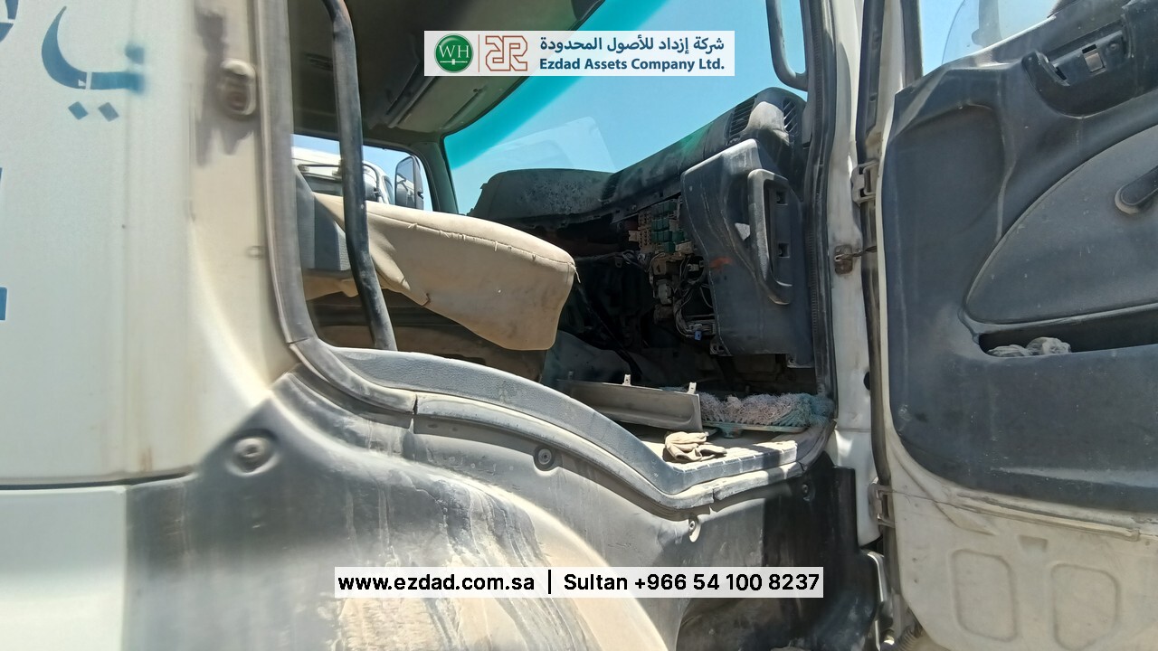 2008 Hino Series 700-48753809