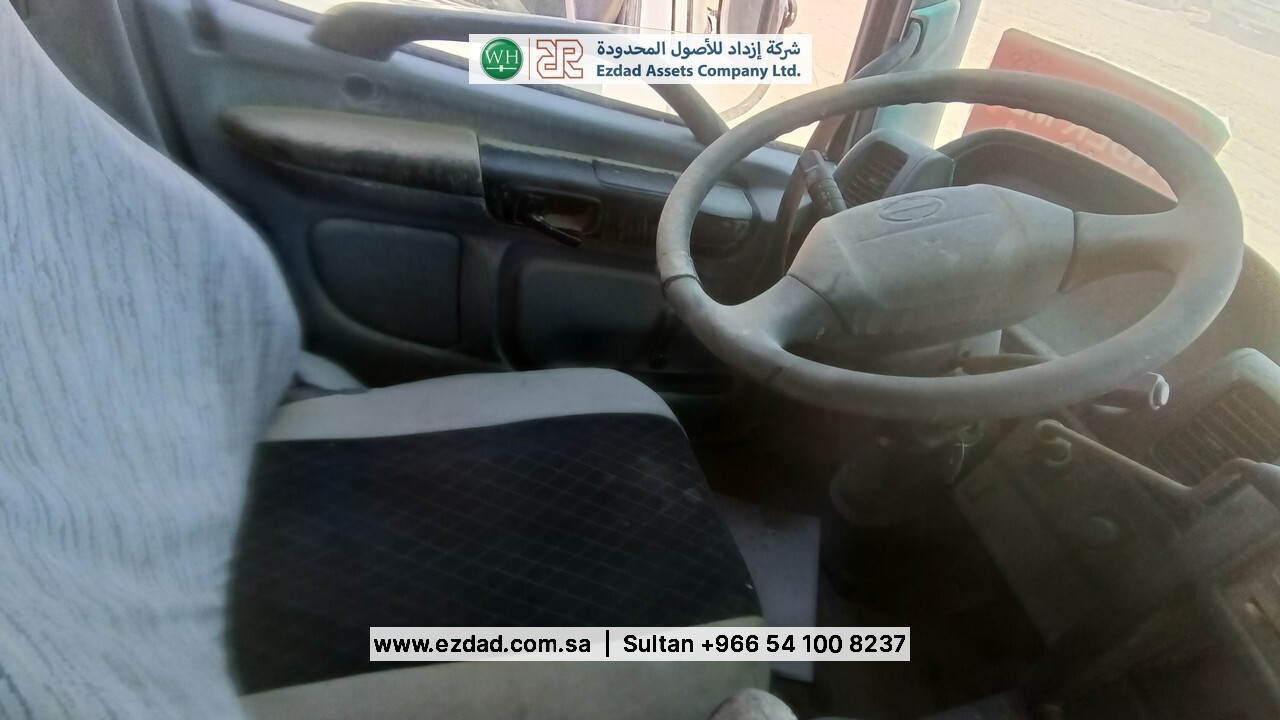 2008 Hino Series 700-48753818