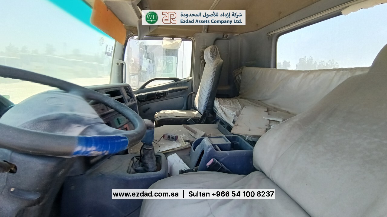 2009 Hino Series 700-48753890