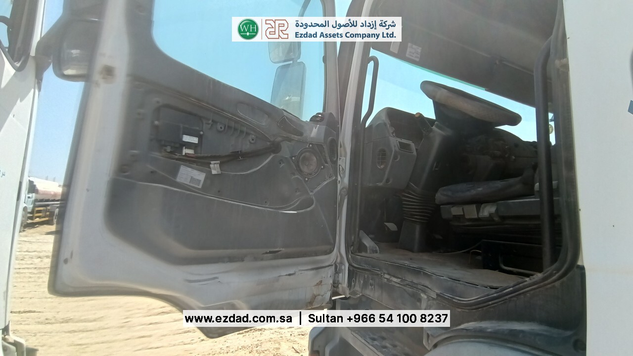 2009 Mercedes-Benz 46121-48753940