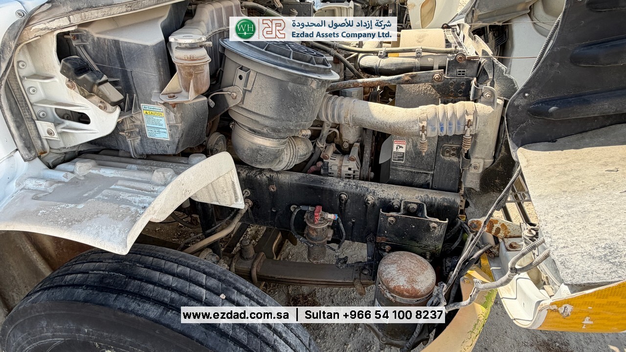 2011 Freightliner Business Class M2-48754065